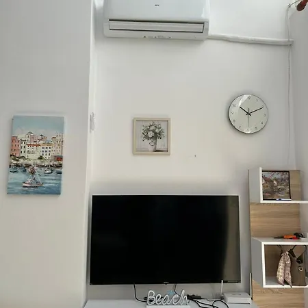 Apartment Old Port